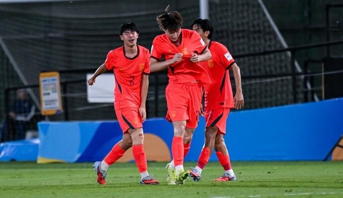 U17亚洲杯8强已定6席!1/4决赛对阵:国足将战沙特,16日1点打响
